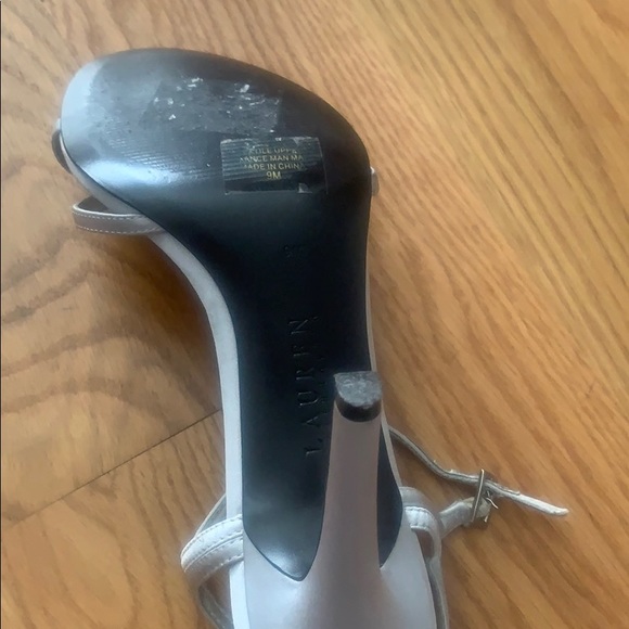 Lauren Ralph Lauren shoes - Picture 3 of 3